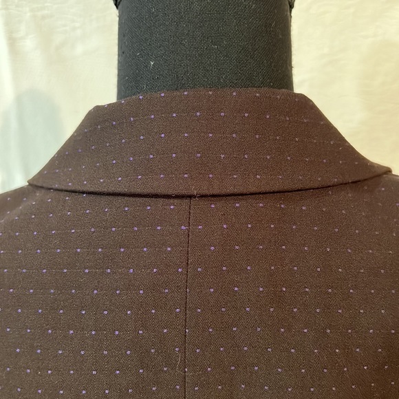 Jones New York Suit, skirt suit set, size 6 - Picture 10 of 16